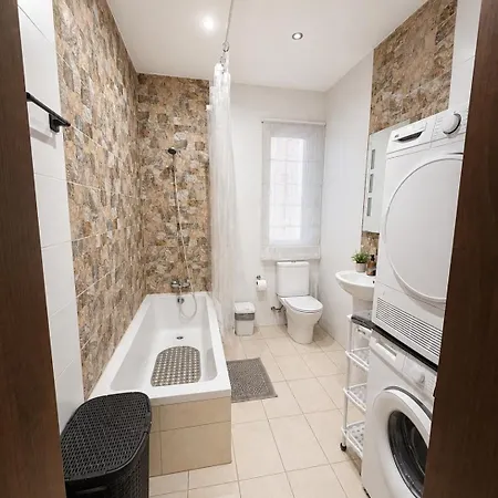 شقة Deluxe 3bedroom Apartment, 3min Walk To Seafront